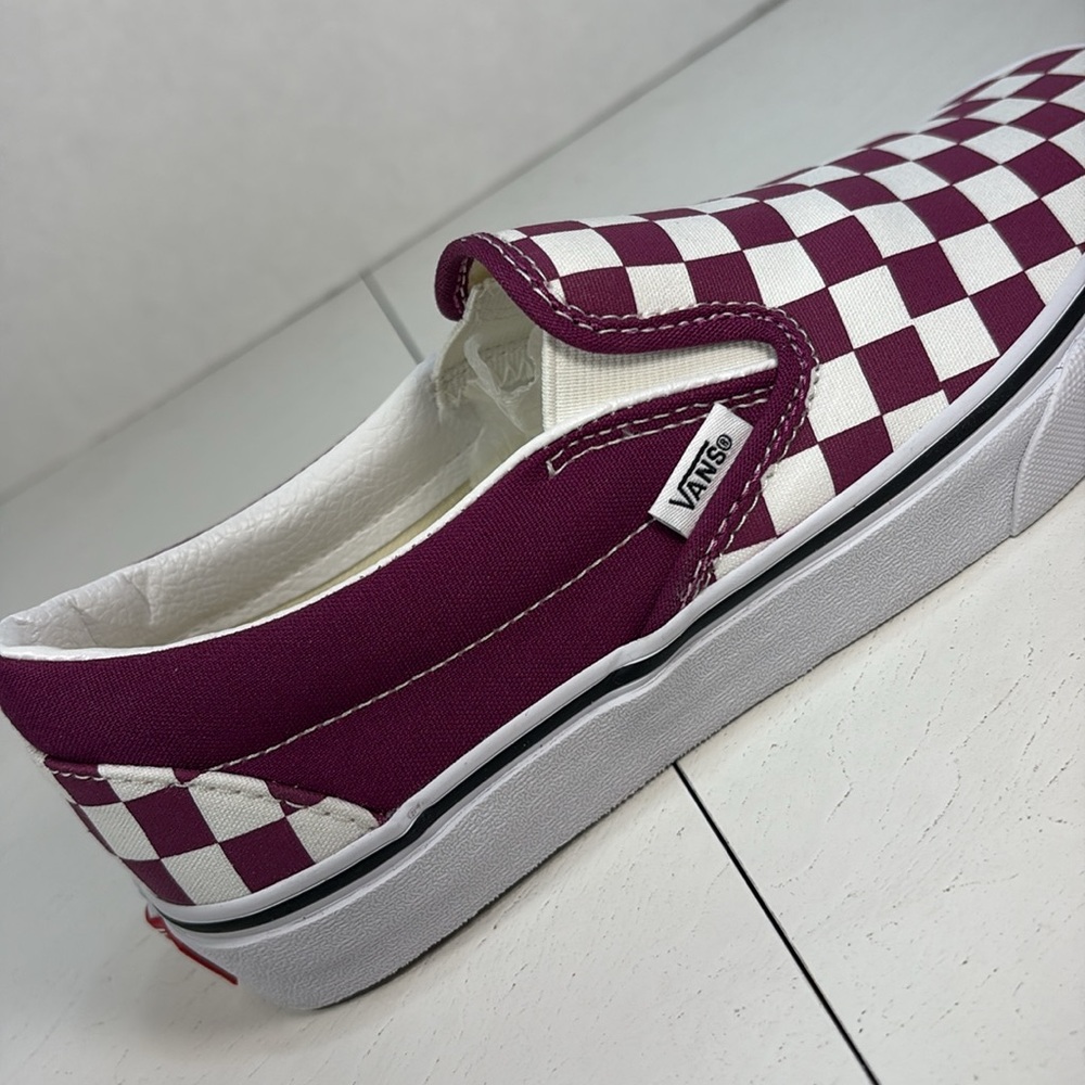 NWT Vans Classic Checkerboard Slip-On in Hot Purple Women’s 8 - Picture 9 of 10